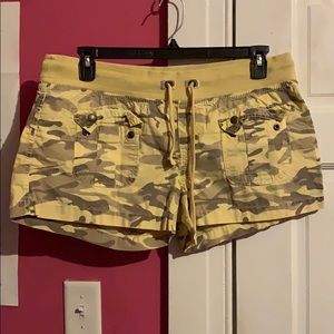 Old Navy Yellow and gray fatigue shorts